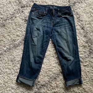 American Eagle Boy Fit Stretch Capri Jeans